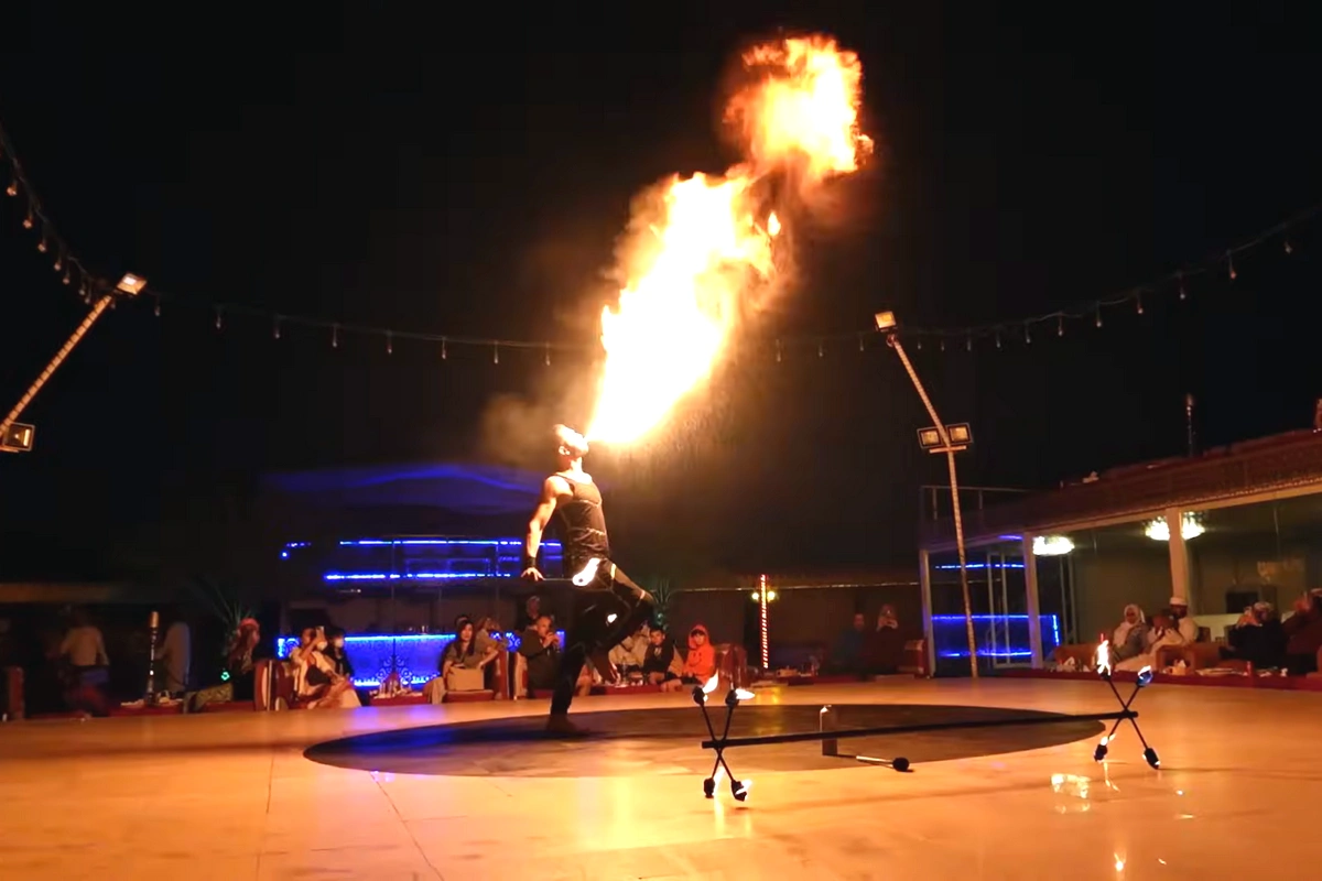 Fire Show Desert Safari Dubai BBQ Dinner